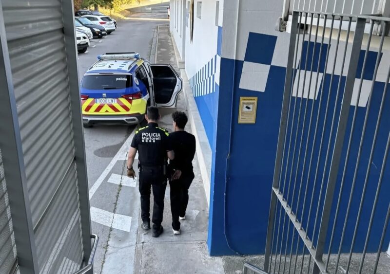 La Bustia detencio Policia Local Martorell 1