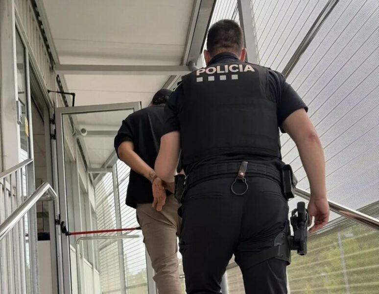 La Bustia detencio Policia Local Martorell cocaina rosa
