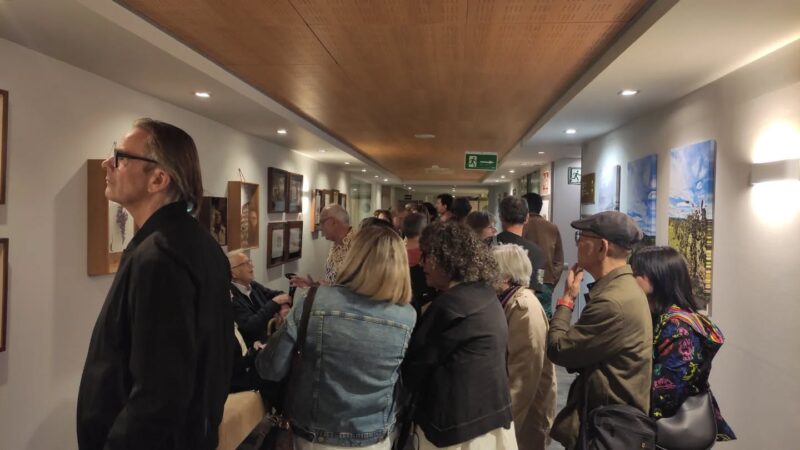 La Bustia exposicio Obres pintades amb vi i fotografia 5