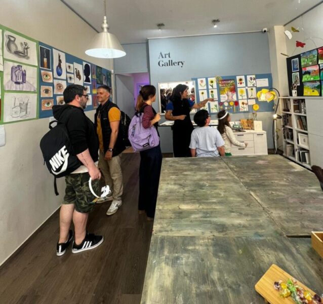 La Bustia inauguracio exposicio infantil i joves Estudi Original Olesa abril maig 2026