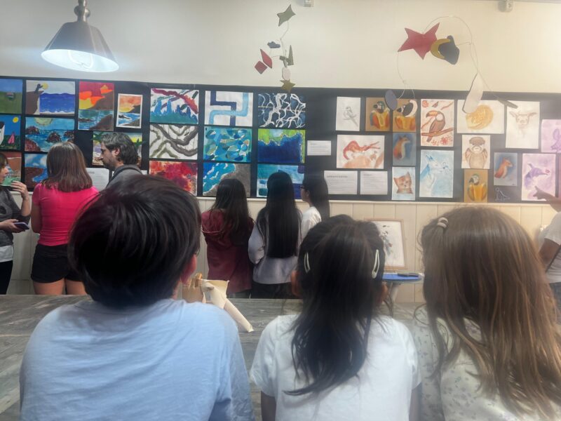 La Bustia inauguracio exposicio infantil i joves Estudi Original Olesa abril maig 2026