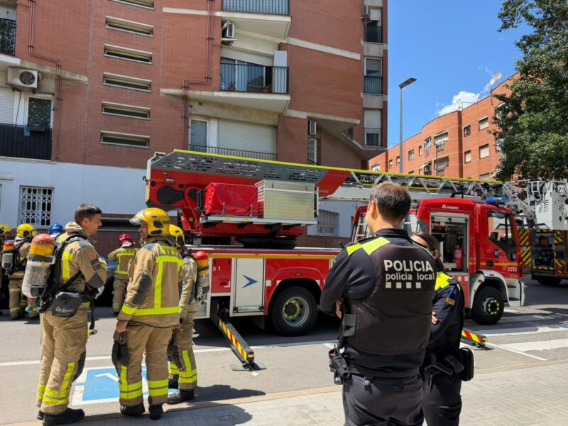 La Bustia incendi 6 maig Sant Andreu 1