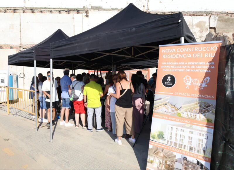 La Bustia primera pedre Residencia del Riu Martorell 1