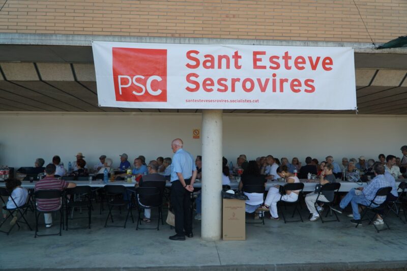 La Bustia trobada PSC Sant Esteve maig 2026