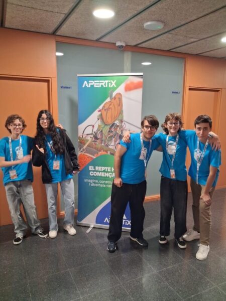 La Bustia Institut Montserrat Roig concurs Apertix Barcelona 3