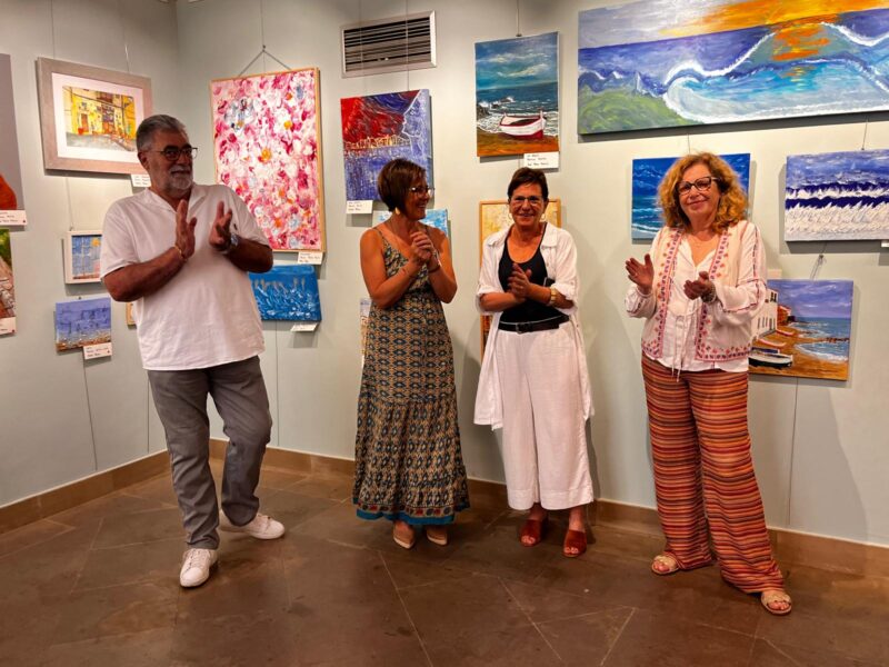 La Bustia artistes exposicio Forma natura i color Gelida