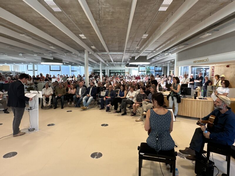 La Bustia inauguracio nova biblioteca Olesa