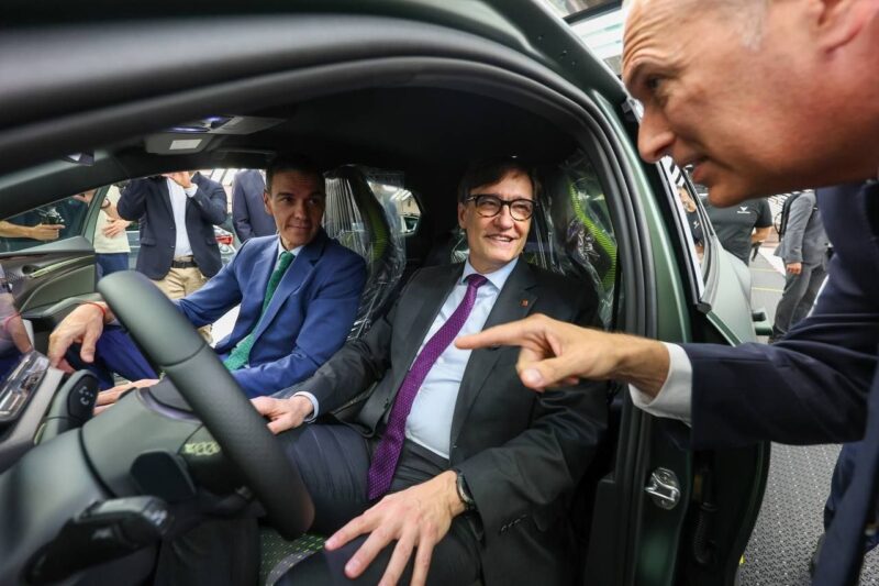 La Bustia inici produccio Cupra Raval i ID Polo primers electrics Seat Martorell Pedro Sanchez Salvador Illa Cupra Raval