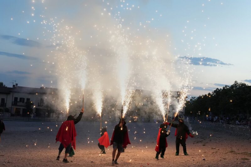 La Bustia revetlla Sant Joan Collbato 2026