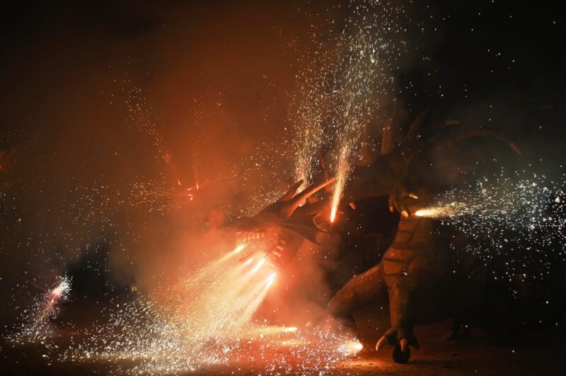 La Bustia revetlla Sant Joan Olesa 2026 foto David Lopez