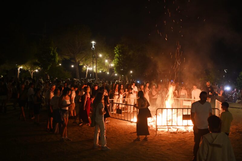 La Bustia revetlla Sant Joan Olesa 2026 foto David Lopez