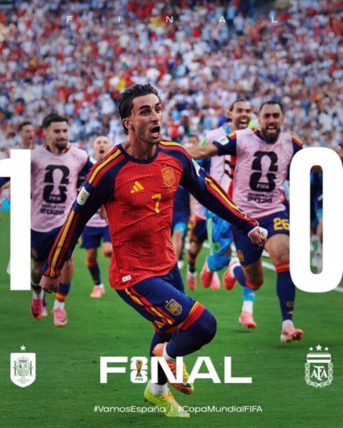 La Bustia Mundial Espanya i Eric Garcia