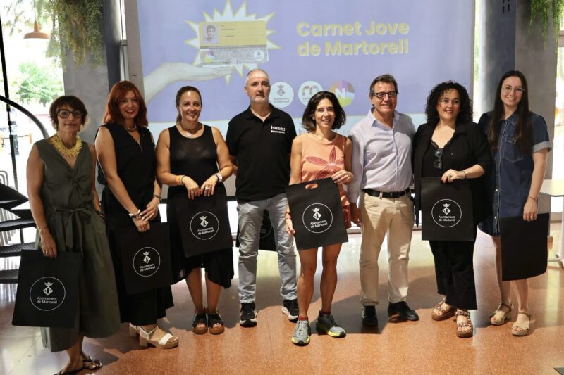 La Bustia presentacio carnet jove Martorell