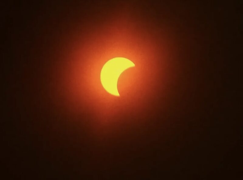 La Bustia eclipsi Olesa