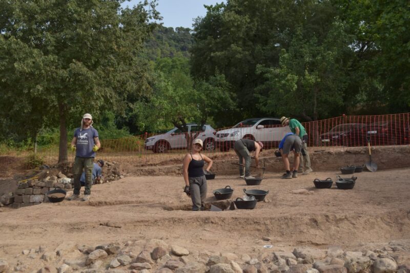 La Bustia excavacions Santa Margarida Martorell 10