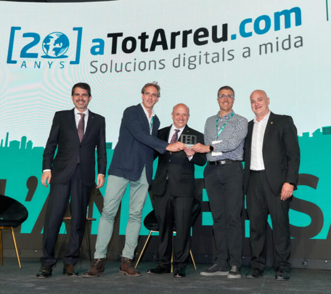 La Bustia aTotArreu reconeixement 20 anys Nit UEA 2026