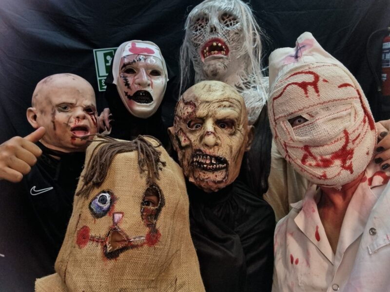 La Bustia Halloween Abrera 2025