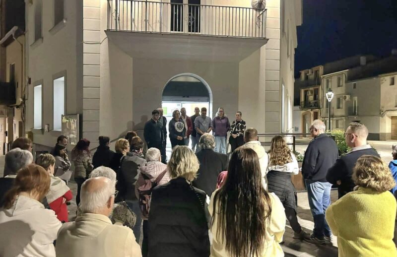 La Bustia minut de silenci dondol victimes accident tren Toledo 28 octubre 2026 Masquefa