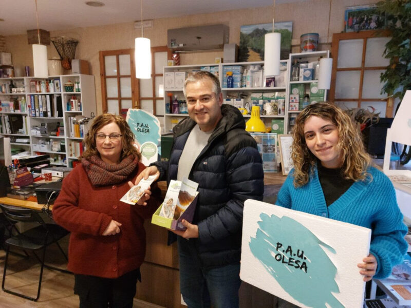 La Bustia representants Vilamercat i PAU a Olesa